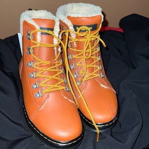 Woman’s boots